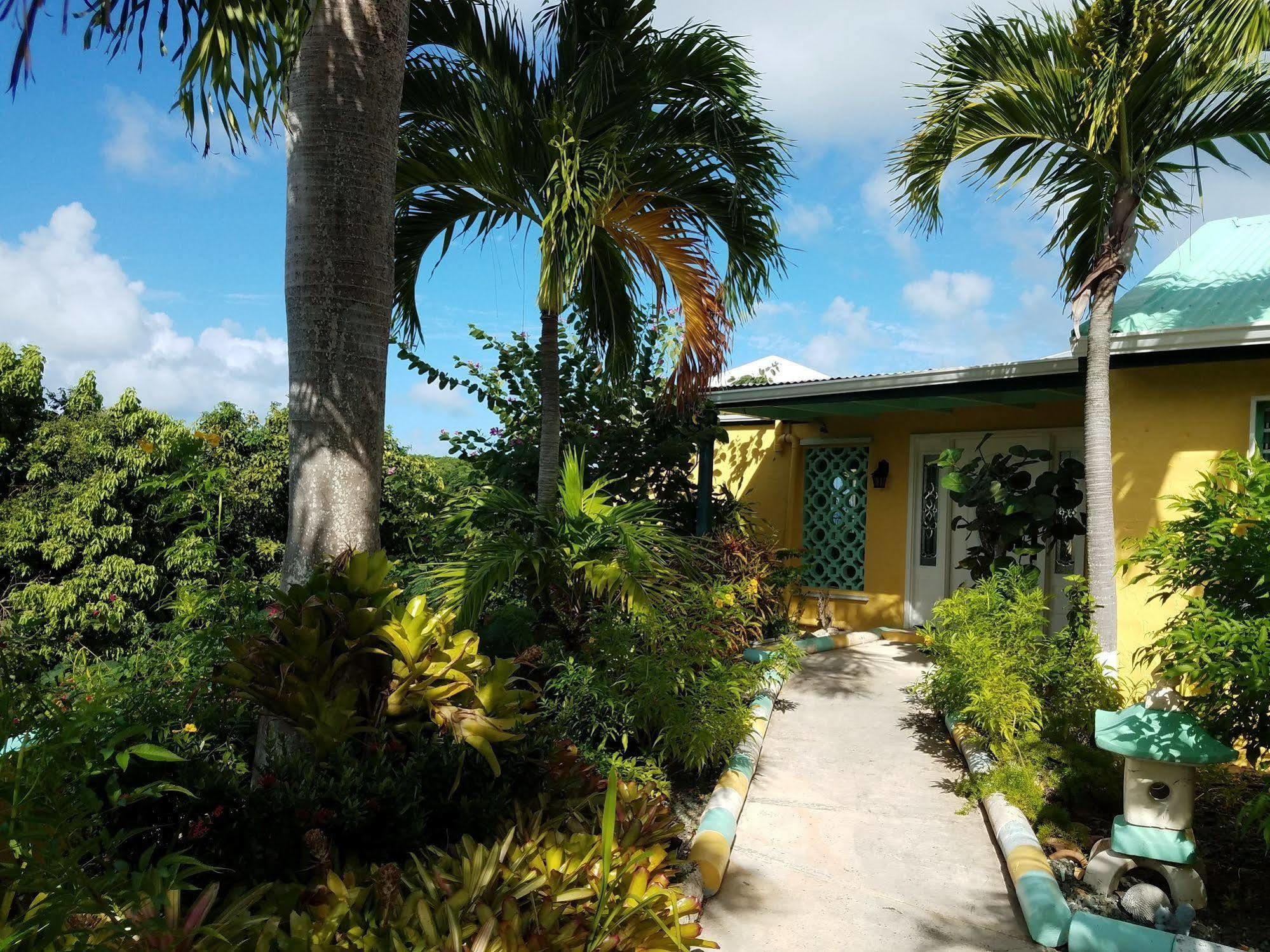 Carringtons Inn Saint Croix Island Екстер'єр фото