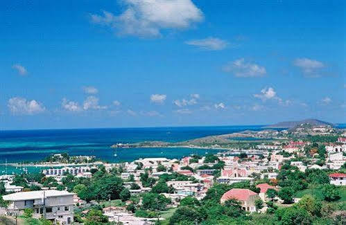 Carringtons Inn Saint Croix Island Екстер'єр фото