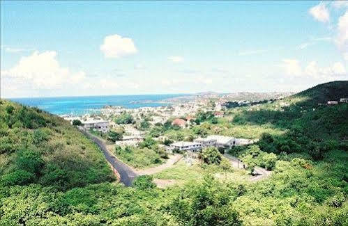 Carringtons Inn Saint Croix Island Екстер'єр фото